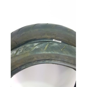 Kawasaki ER 6N gomme Pirelli Diablo rosso II tires