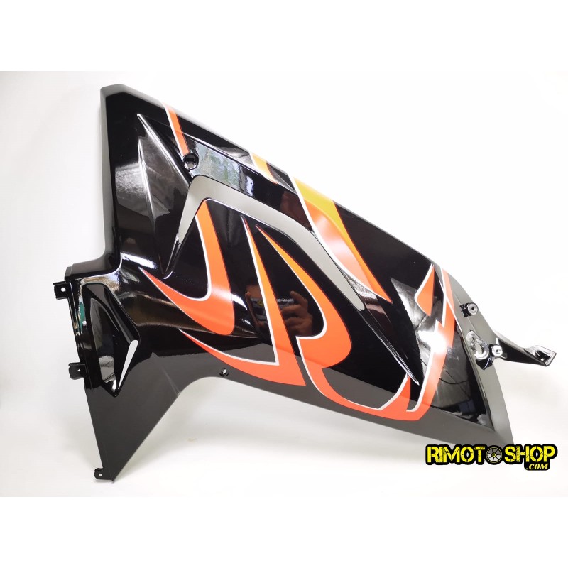 SIDE PANEL UPPER RH BLACK + STICKER APRILIA RS 125-109904 | RiMotoShop