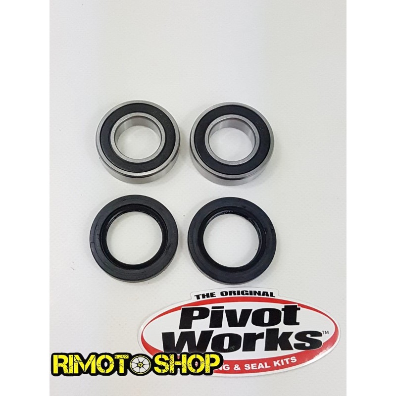 Front wheel and seal kit HONDA CBR 929RR 2000-2001-PWFWS-H09-000 | RiMotoShop