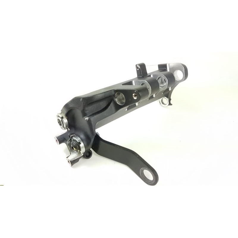 Supporto ammortizzatore Ducati Diavel 14-16 8291A042F-8291A042F|RiMotoShop