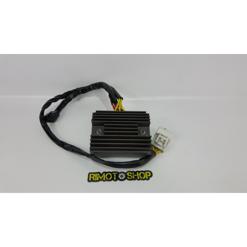APRILIA MANA 850 voltage regulator-CA2-4033.9J | RiMotoShop