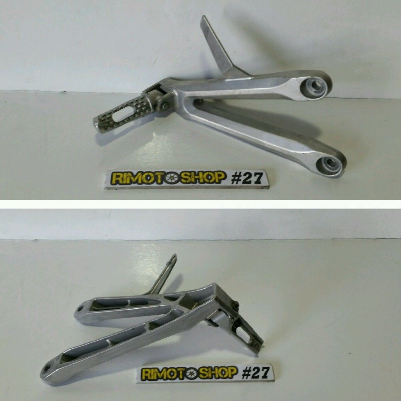 PEDANA pesajero Derecha HONDA CBR 600 RR 05 06