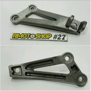 2003 2006 KAWASAKI Z750 left footboard support-PE9-4990.2H | RiMotoShop