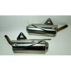 07 11 TRIUMPH STREET TRIPLE 675 Exhaust tailpipes-TE4-5840.8S | RiMotoShop