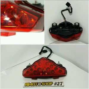 11 16 Kawasaki ER-6N faro stop Trasero