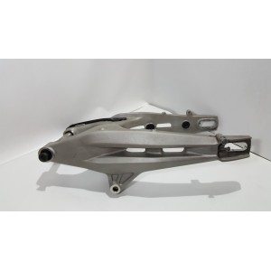 08 2010 Aprilia DORSODURO 750 basculante trasero