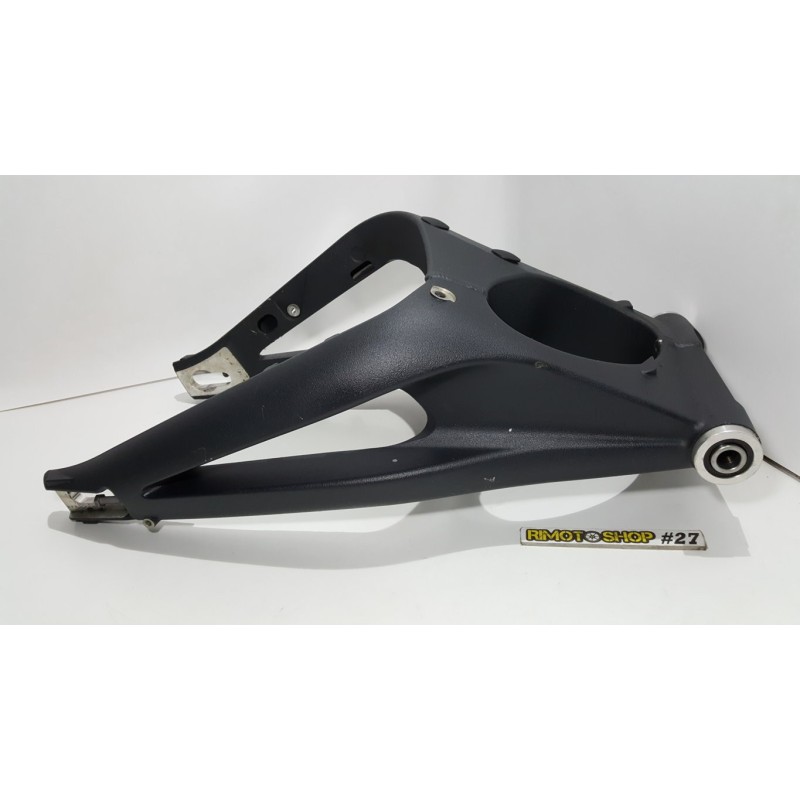 07 11 TRIUMPH 675 forcellone posteriore-AL2-4472.8C | RiMotoShop