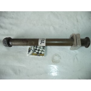 Yamaha yzf r1 1998/2001 eje de la rueda trasera /rear axle