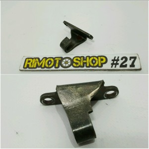 06 13 Yamaha MT 03 Soporte Cable de Embrague Support Clutch