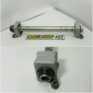 CAGIVA PLANET125 eje de la rueda trasera rear wheel axle