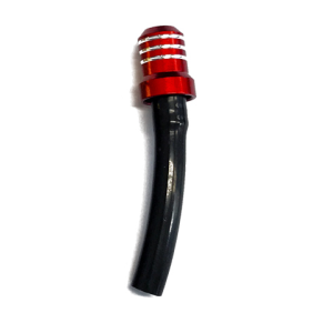 Sfiato tanque rosso con tubo corto negro