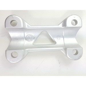 APRILIA SHIVER 750 Upper handlebar hoop 22mm Riser-851628 | RiMotoShop